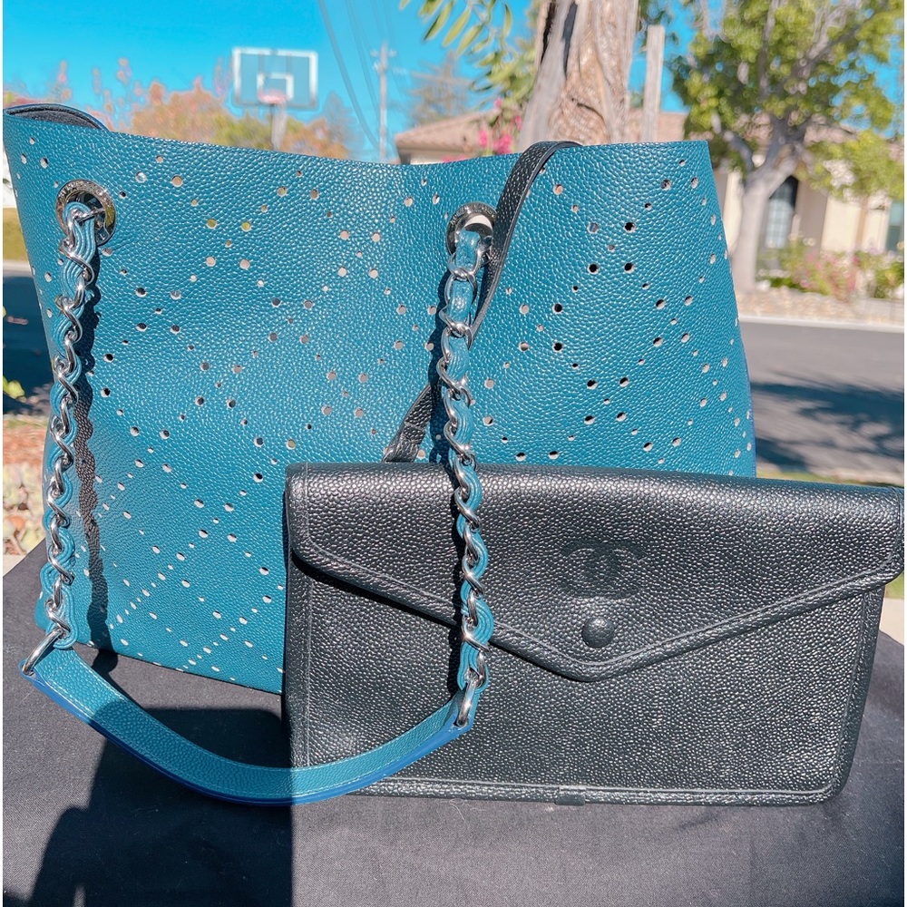 Chanel tote bag 2018 collection